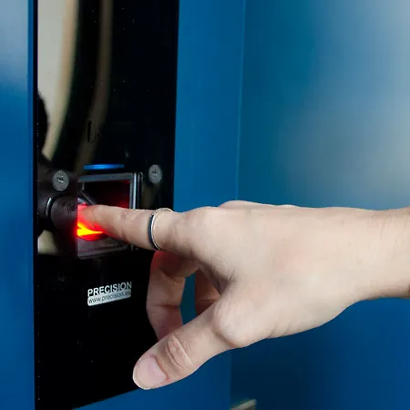 Sant Jordi Boutique Calella