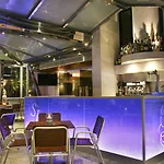Sant Jordi Boutique