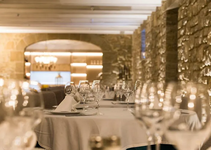 Готель Sant Jordi Boutique Калелья